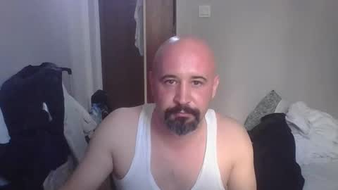 Snapshot of reddeck chatting on 09.30.25 Old but gold online show from 09.30.25