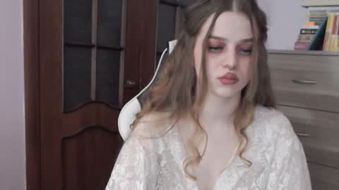 Lily online show from 10.22.25
