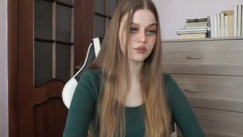 Lily online show from 04.01.26