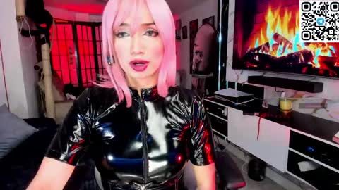 Lu Independiet model online show from 04.29.26