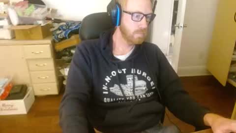 Snapshot of redrob57 chatting on 11.21.25 redrob57 online show from 11.21.25