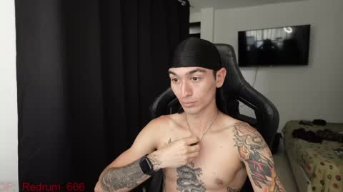 Red online show from 05.08.26