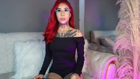 Snapshot of reds_velvet chatting on 03.29.26 RED VELVET online show from 03.29.26