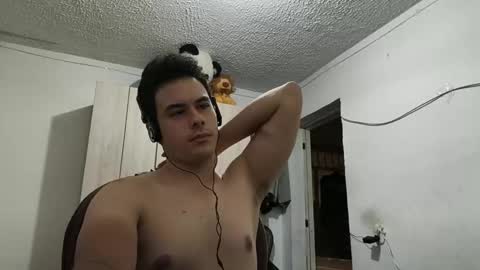 Snapshot of redsoul951869 chatting on 03.08.25 RedsoulReaver online show from 03.08.25