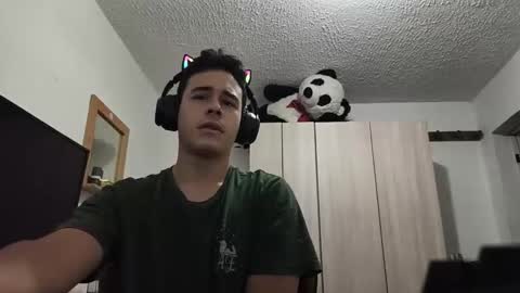 Snapshot of redsoul951869 chatting on 09.29.25 RedsoulReaver online show from 09.29.25