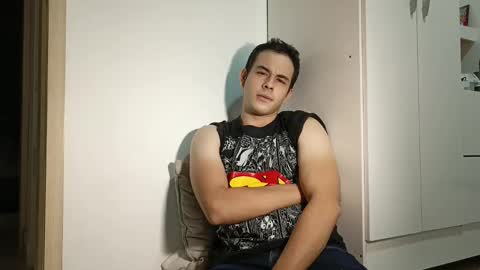 Snapshot of redsoul951869 chatting on 12.21.25 RedsoulReaver online show from 12.21.25