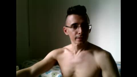 Snapshot of redstep0 chatting on 09.10.25 redstep0 online show from 09.10.25