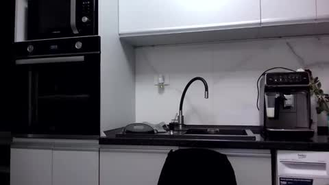 Reed-velvet online show from 02.16.26