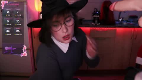 Elsa online show from 10.21.25