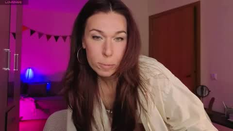 ReginaHawkinss online show from 04.23.26