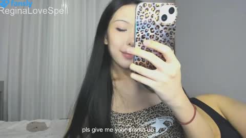 Snapshot of reginainspace chatting on 05.26.26 Regina online show from 05.26.26