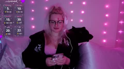 reiannmay online show from 03.12.26