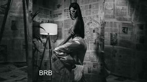 Snapshot of reichel_gray chatting on 02.13.25 REICHEL online show from 02.13.25