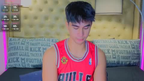 Snapshot of reidalert69 chatting on 11.20.25 reidalert69 online show from 11.20.25