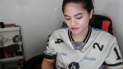 reign2525 online show from 09.14.25