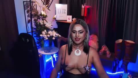 Red Ivy online show from 03.16.26