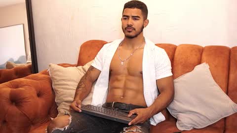 Reik online show from 10.21.25