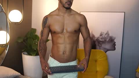 Reik online show from 11.25.25