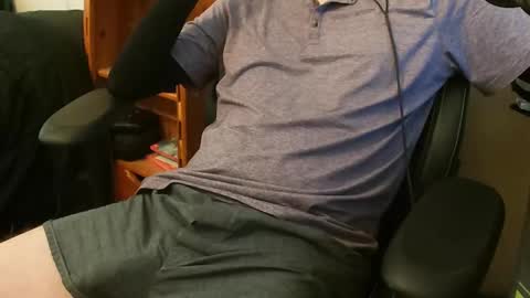 Snapshot of relyk90 chatting on 10.02.25 Relyk90 online show from 10.02.25