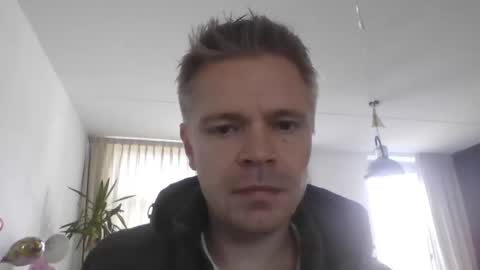 Snapshot of remcoa chatting on 09.22.25 remcoa online show from 09.22.25