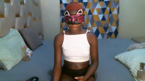 remmyqueen online show from 04.19.26