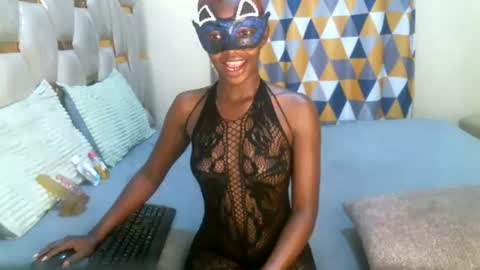 remmyqueen online show from 06.15.26