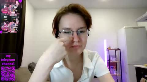 Claire online show from 03.04.26