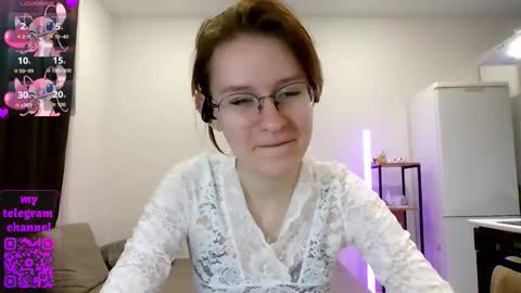Claire online show from 03.05.26