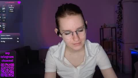 Claire online show from 04.26.26