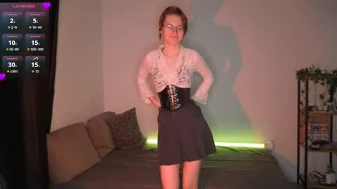 Claire online show from 04.29.26