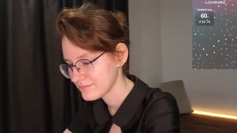 Snapshot of renaeblaski chatting on 06.10.26 Claire online show from 06.10.26