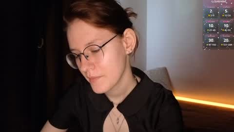 Snapshot of renaeblaski chatting on 06.16.26 Claire online show from 06.16.26