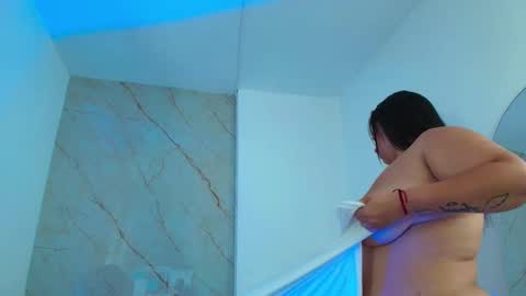 Snapshot of renata_reyes11 chatting on 03.07.25 Renata  online show from 03.07.25