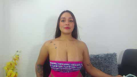 renatabrownn28 online show from 04.08.26