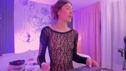 Renata online show from 06.30.26