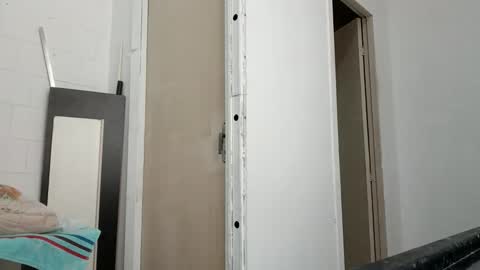 renatocavedon1 online show from 12.16.25