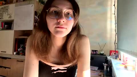 Mia online show from 03.23.26