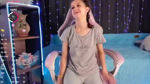 Christina online show from 08.06.26