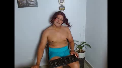 renne155269 online show from 10.24.25