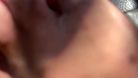 Snapshot of rennn100 chatting on 10.05.25 rennn100 online show from 10.05.25