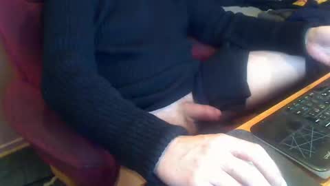 Snapshot of reodorfelgen chatting on 11.02.25 Reodor online show from 11.02.25