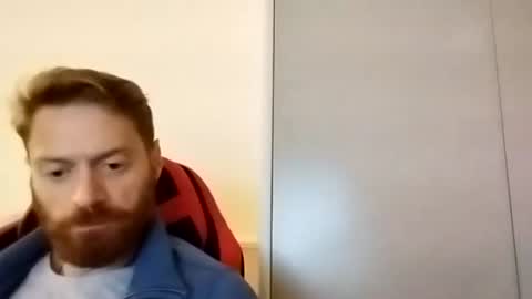 Snapshot of rerauld4 chatting on 01.05.25 Raul online show from 01.05.25