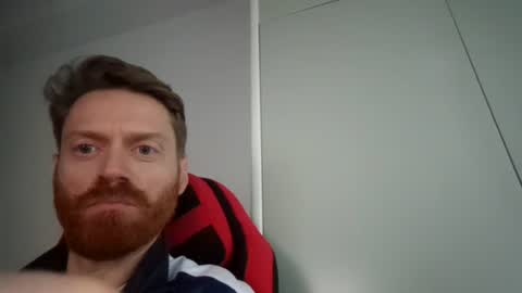 Snapshot of rerauld4 chatting on 02.22.26 Raul online show from 02.22.26