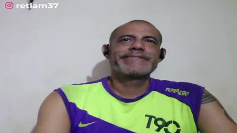 Snapshot of retlam37 chatting on 06.25.26 Walter online show from 06.25.26