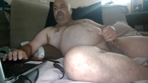 Snapshot of rette837 chatting on 06.17.26 rette837 online show from 06.17.26