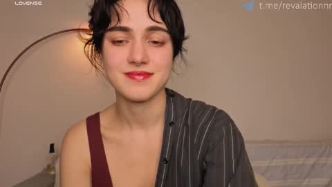 Ewiwi online show from 11.12.25