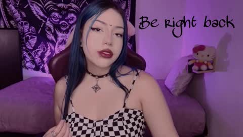 Snapshot of revenmiller_ chatting on 09.18.25 Reven online show from 09.18.25