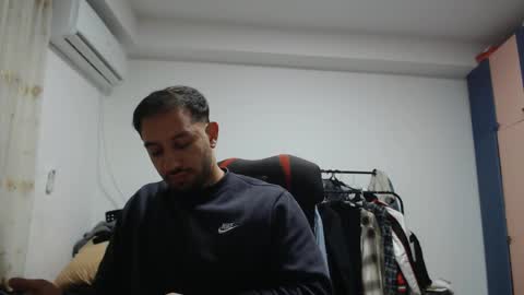 Snapshot of revivedunknown chatting on 02.14.26 Chris online show from 02.14.26