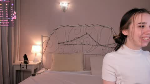 Snapshot of rexannebulson chatting on 12.28.24 Elin online show from 12.28.24