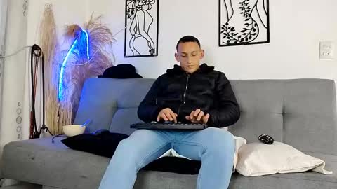 reymasterhot online show from 03.18.26